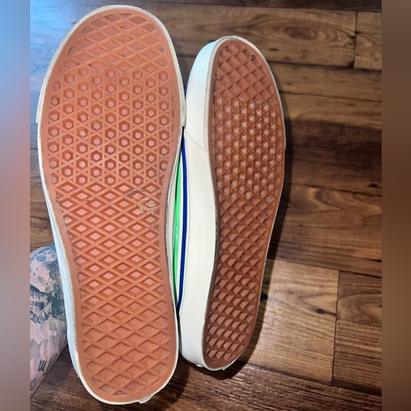 Vans Blue and Green Shoes - Picture 4 of 10
